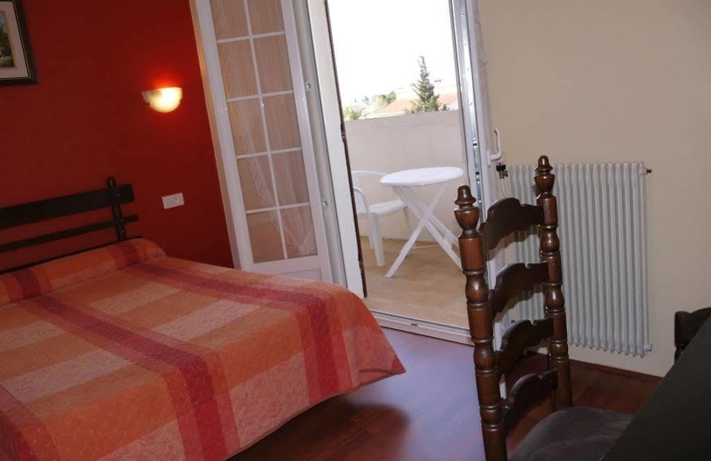 סן סיפריאן Hotel Le Belvedere מראה חיצוני תמונה
